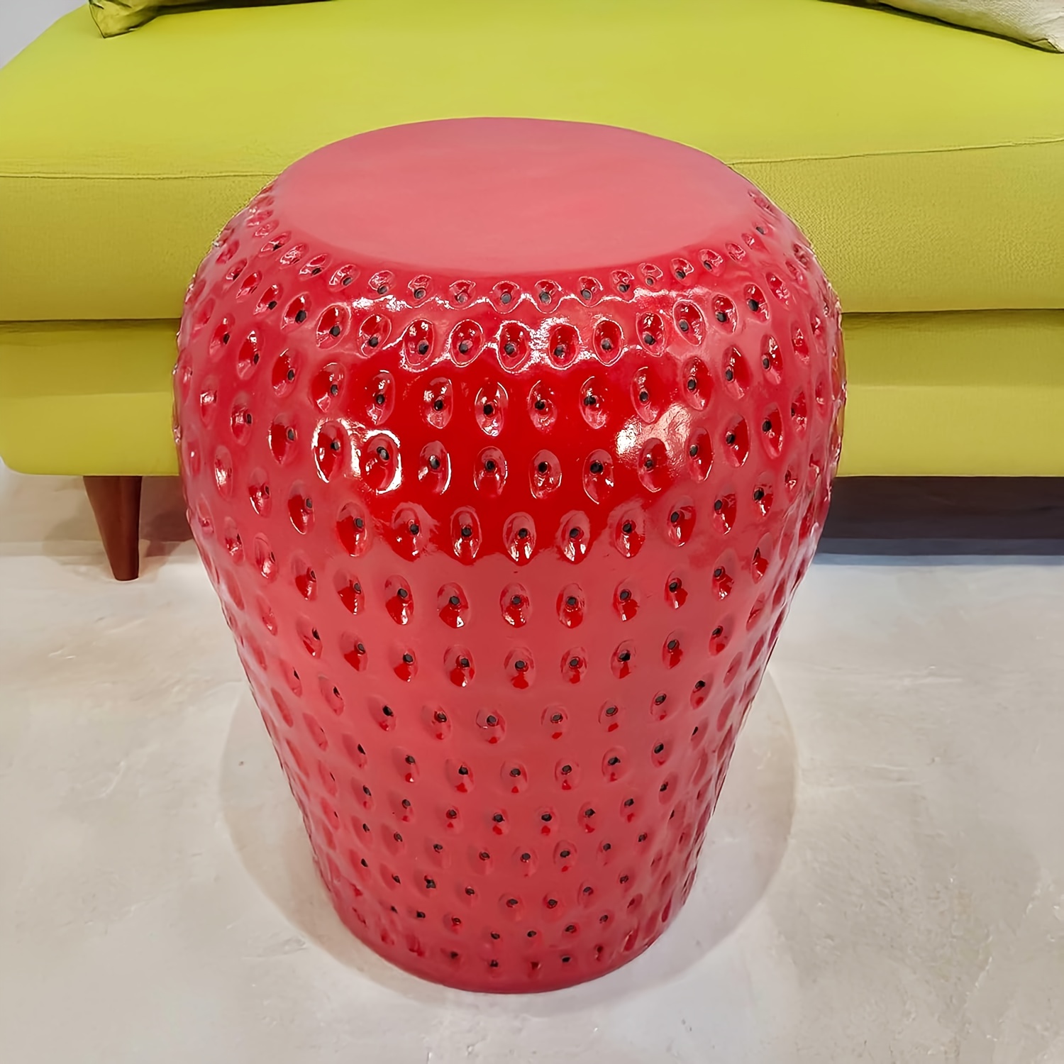 Tabouret en résine surdimensio - Outdoor Furniture Resin avis et prix